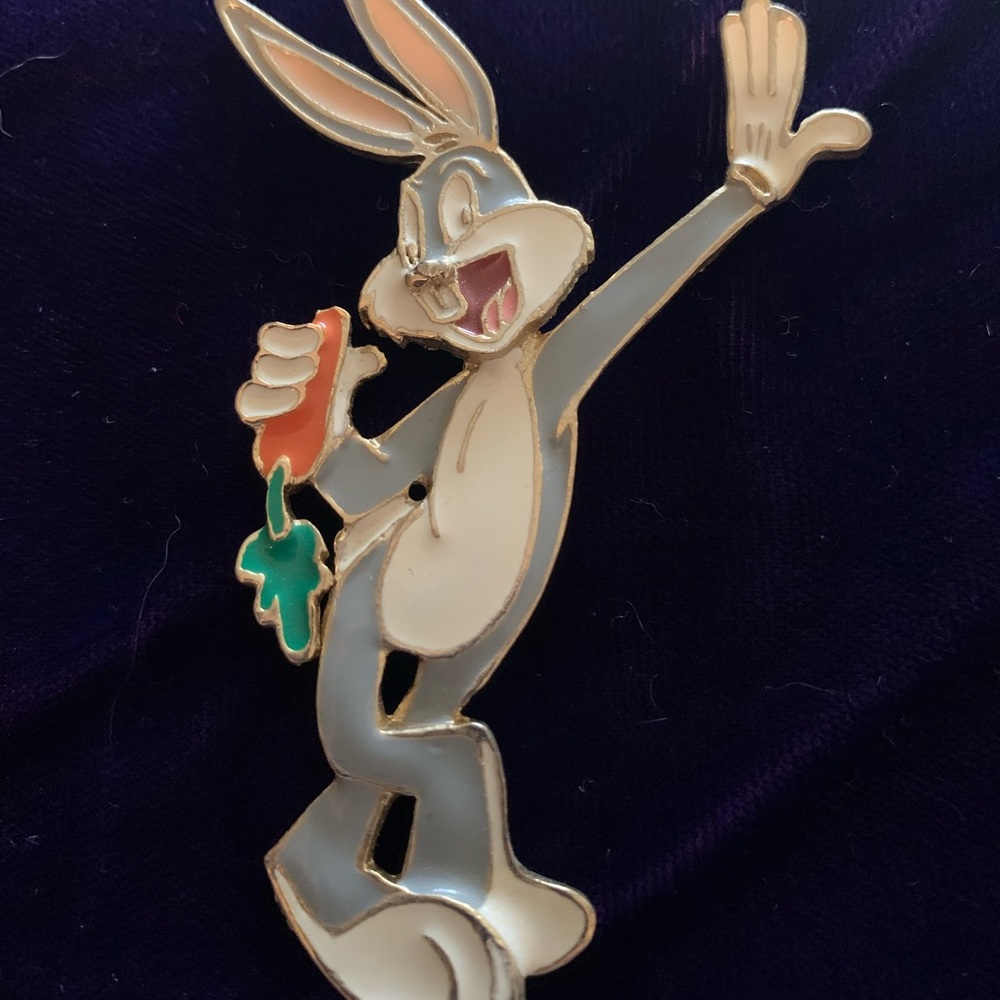 Bugs Bunny pin